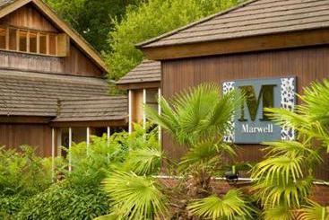Resort Marwell 1
