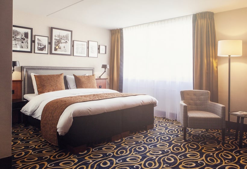 Hotel Carlton Square