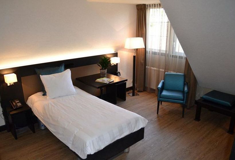 Hotel De Arendshoeve 16