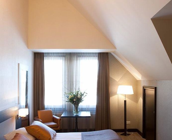 Hotel De Arendshoeve 18