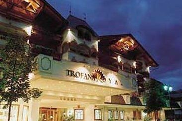 Hotel Trofana Royal
