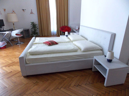 Hotel Pension Museum 11