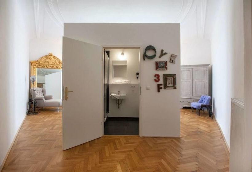 Hotel Pension Museum 20