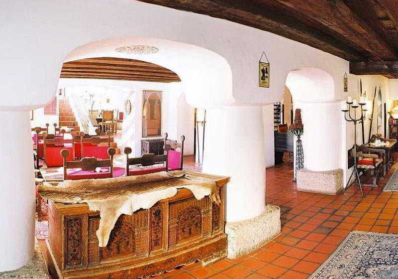 Schlosshotel Rosenegg 11