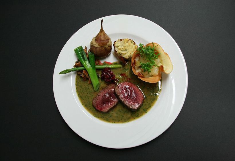 Hostellerie Claire Fontaine Hotel