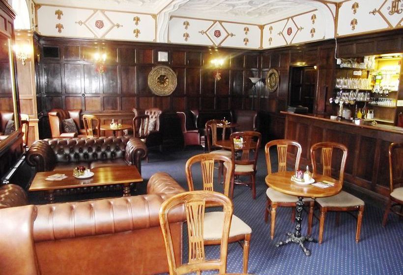 The Bryn Howel Hotel & Restaurant 4