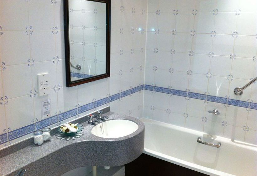 The Bryn Howel Hotel & Restaurant 9