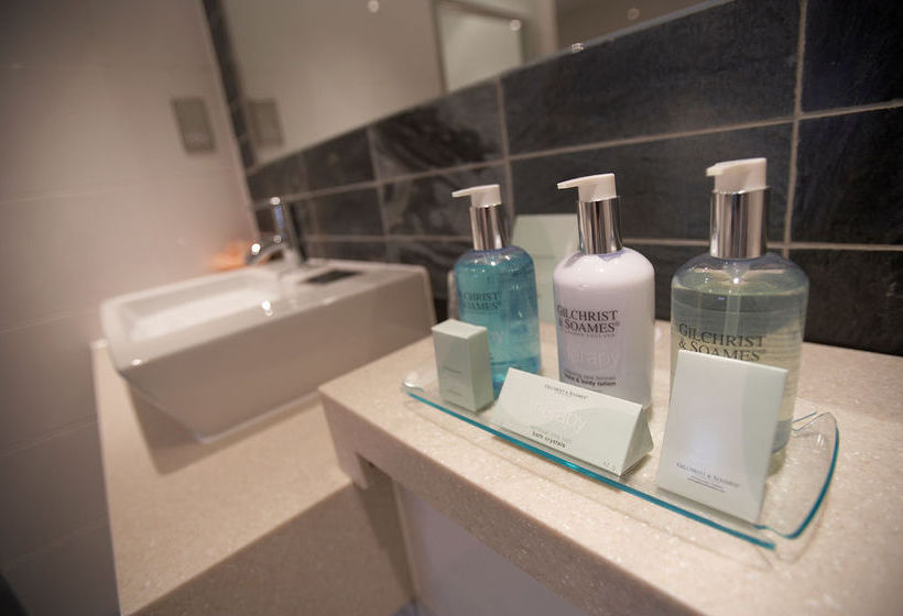 Hotel Lancaster House