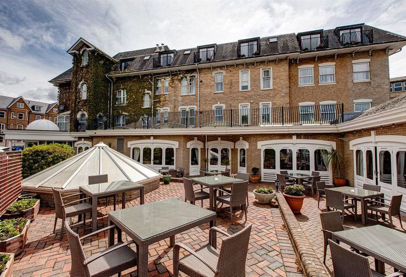 Best Western Plus The Connaught Hotel 9