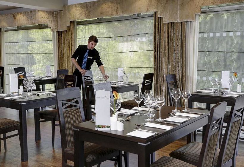 Forest Lodge Hotel 12