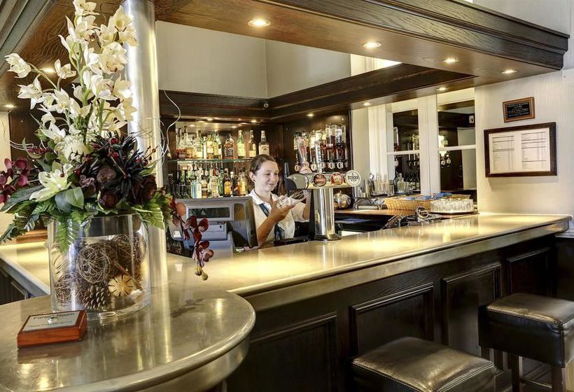 Forest Lodge Hotel 14