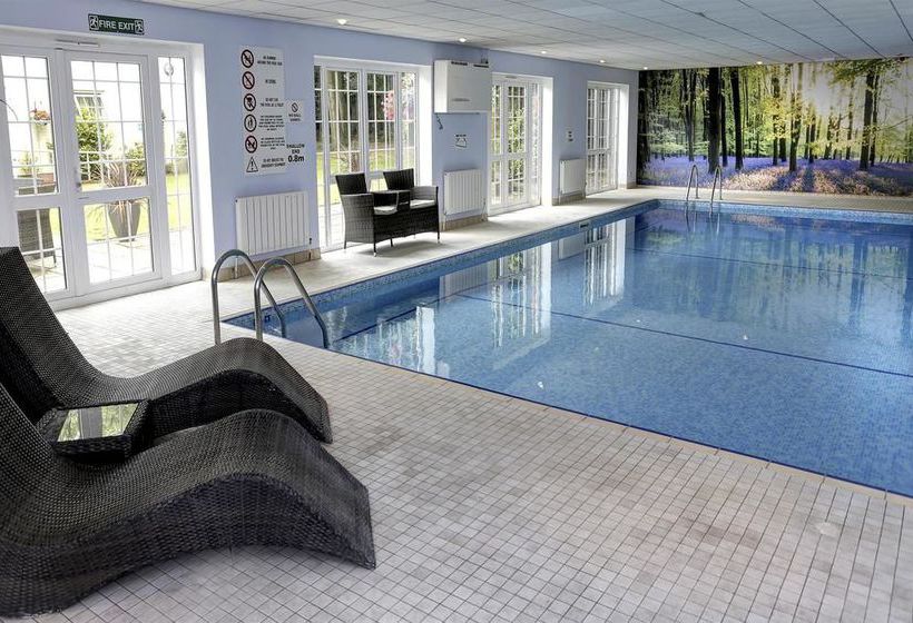 Forest Lodge Hotel 17