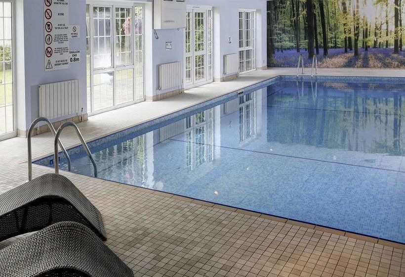 Forest Lodge Hotel 18