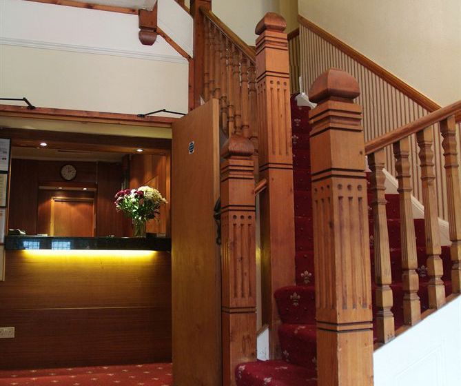 Hôtel Gatwick Belmont 2