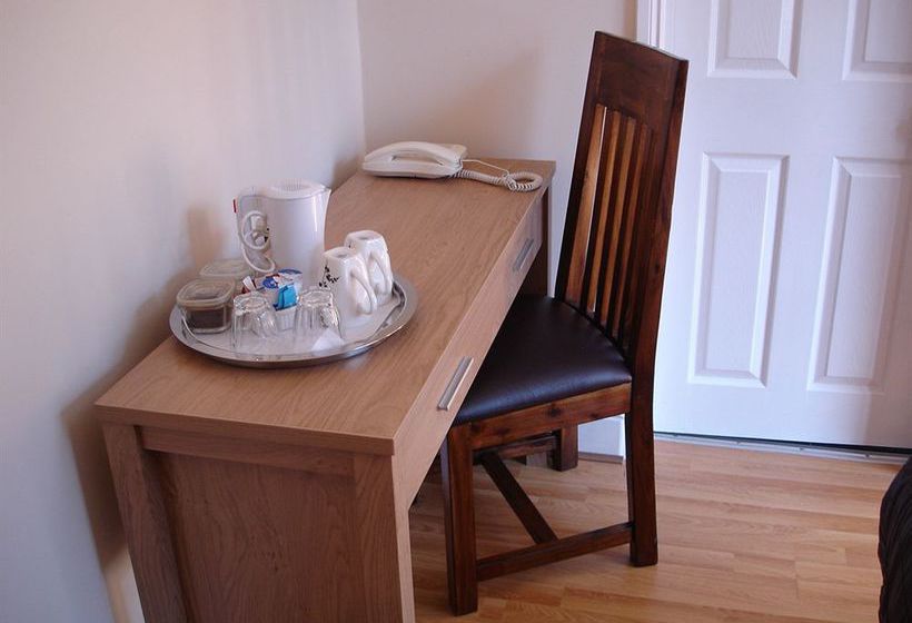 Hôtel Gatwick Belmont 6