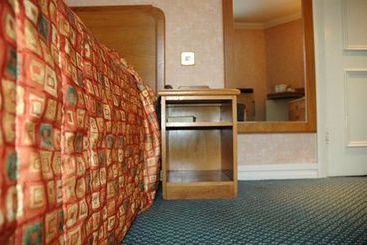 Hotel Preston Park 9