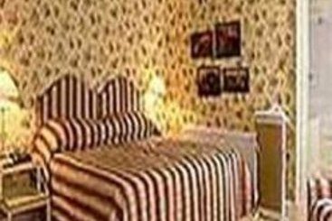 Hotel Hazelwood Castle