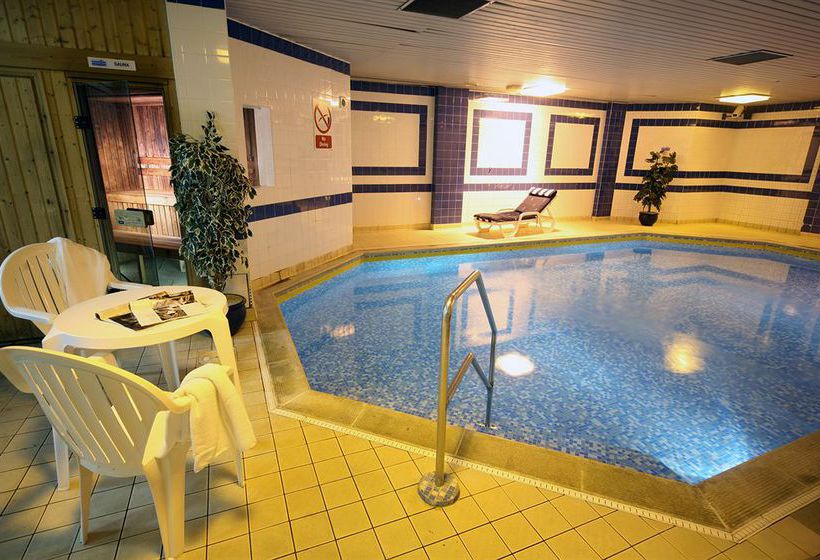 Hotel Mercure Livingston