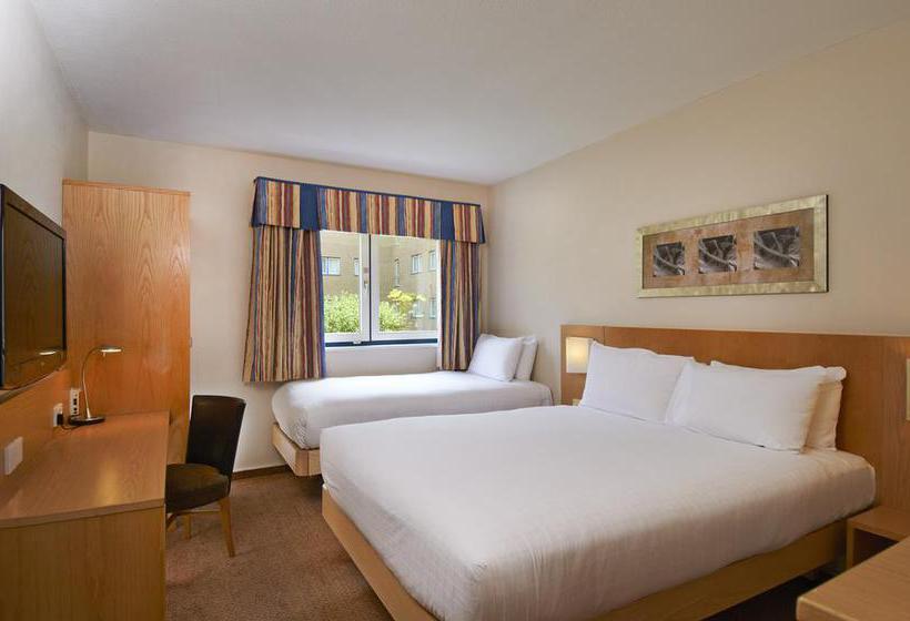 Novotel London Stansted Airport