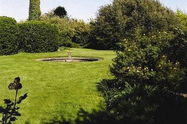 Hôtel Hundred House 14