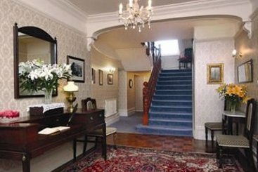 Hôtel Hundred House 18