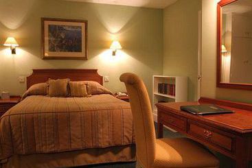 Hotel Hurtwood Inn 16