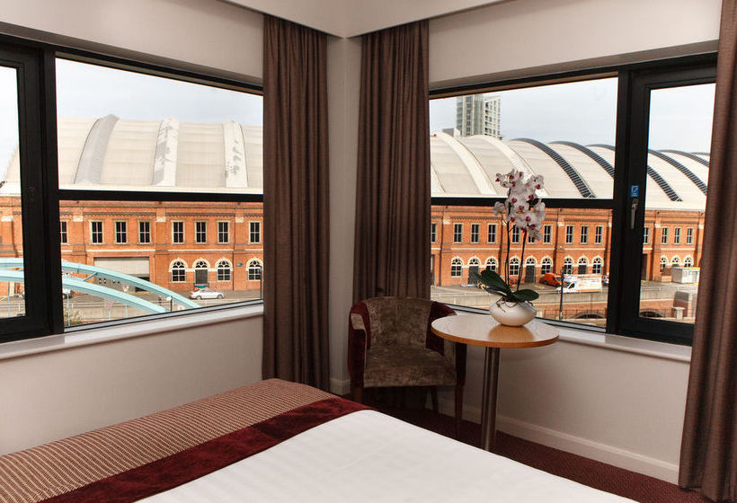 Hotel Jurys Inn Manchester 19