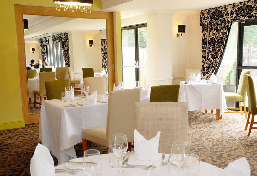 Hotel Oxford Thames Four Pillars 12