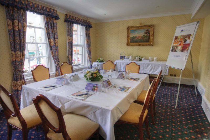 Best Western Rose & Crown Hotel 12