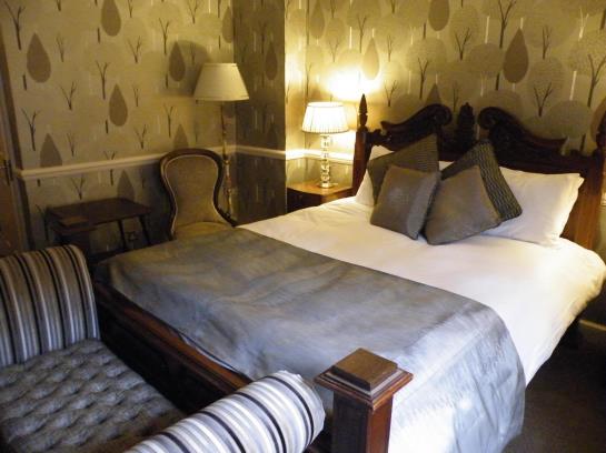 Saracens Head Hotel 1