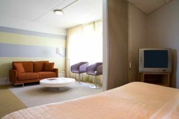 Hôtel Highland Carlton 13