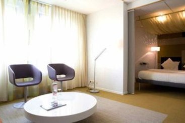 Hôtel Highland Carlton 9