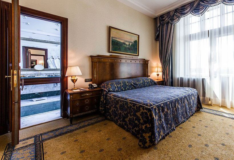 Hotel Premier Palace 9