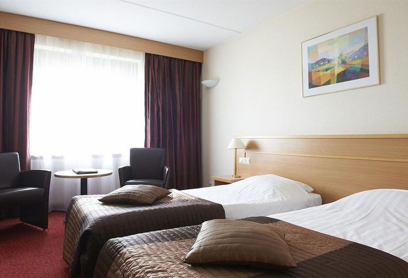 Bastion Hotel Groningen 8