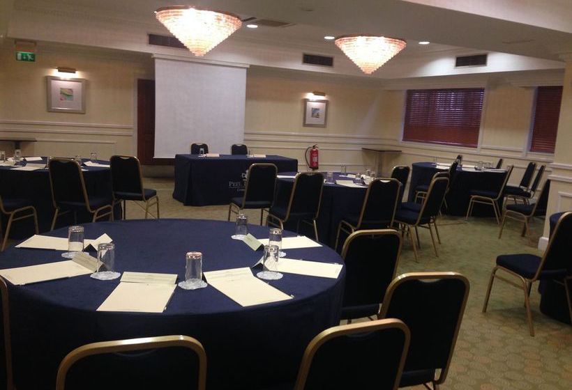 Cosmopolitan Hotel 12