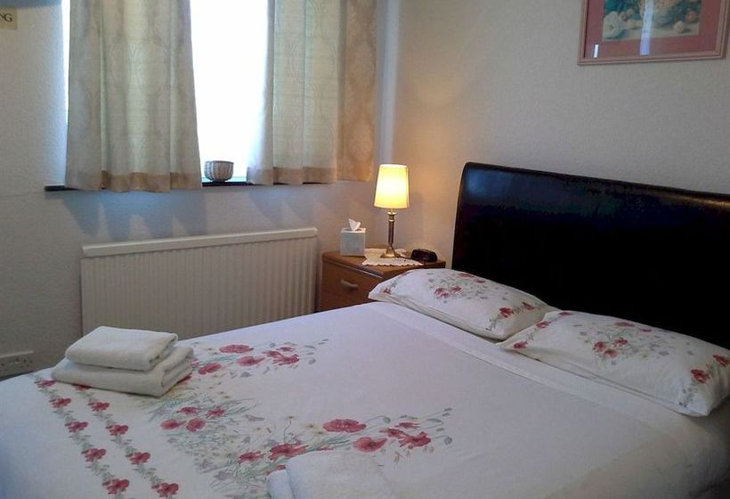 Hôtel Arbury Lodge 6