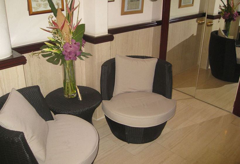 Hôtel Corner House 4