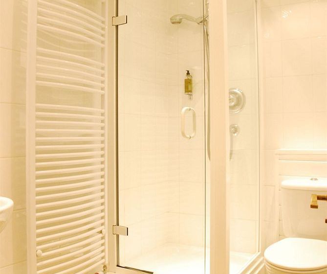 Hôtel Corner House 7