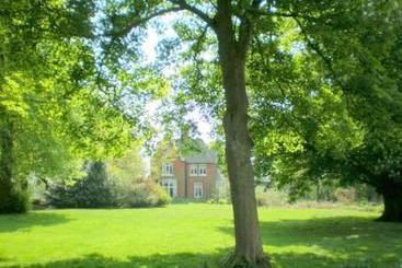 Limes Country House Hotel