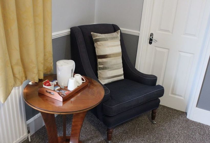 Hotel Ambassador Court 10