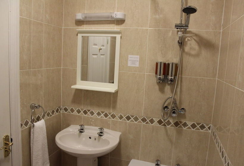 Hotel Ambassador Court 14