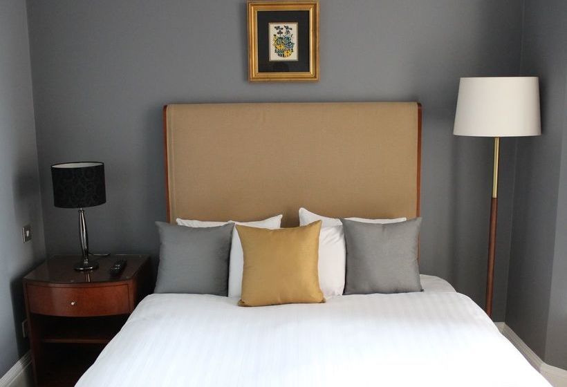 Hotel Ambassador Court 5