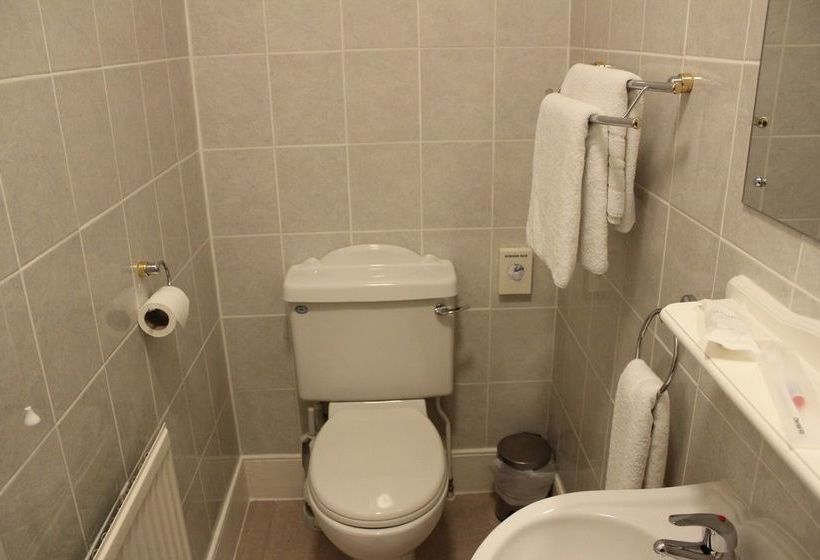 Hotel Ambassador Court 9