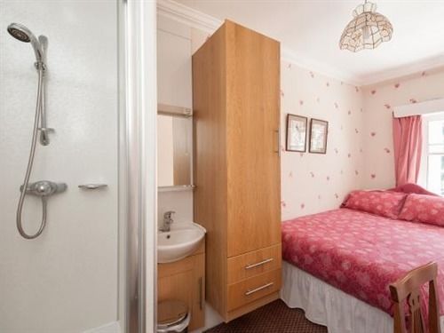 Portobello Guest House 12