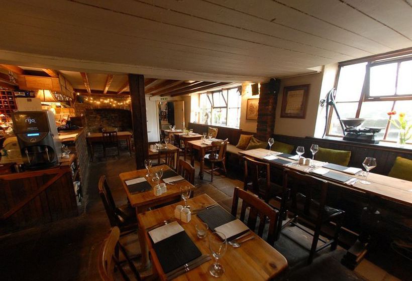 Hotel The White Horse & Griffin