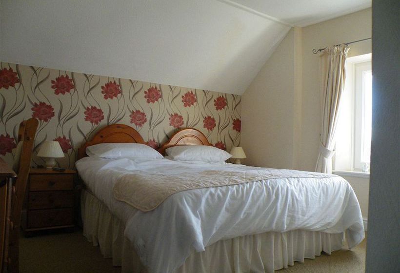 Sand Pebbles Hotel 4