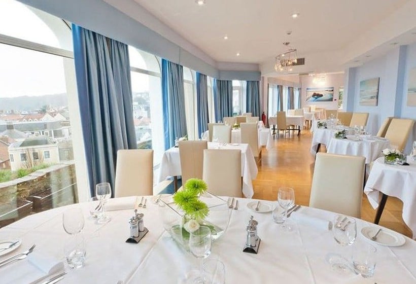 La Frégate Hotel & Restaurant