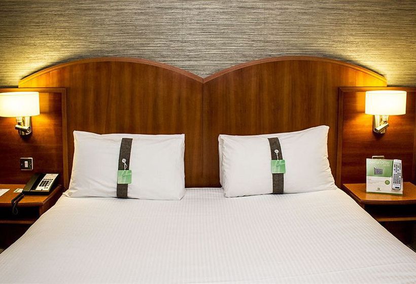 Hotel DoubleTree by Hilton Woking 15