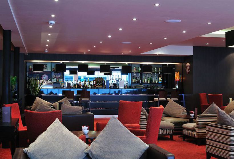 Hotel DoubleTree by Hilton Woking 16