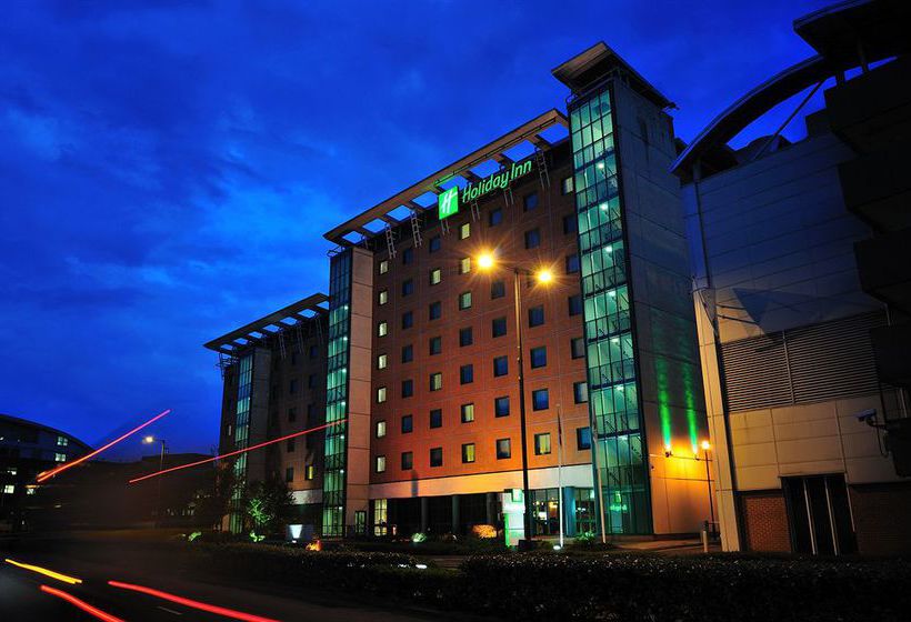 Hotel DoubleTree by Hilton Woking 2